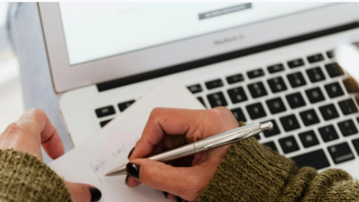 btsc work inspector पद पर निकली भर्ती. (Photo Pexels)