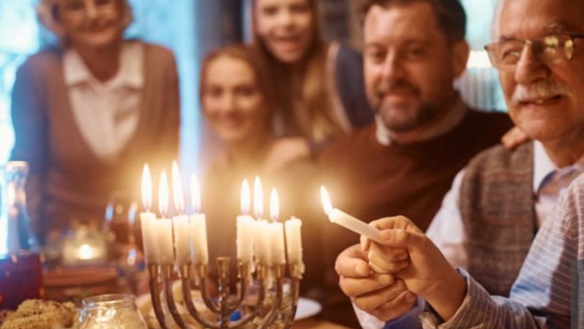 यहूदी समुदाय का त्योहार है हनुक्का