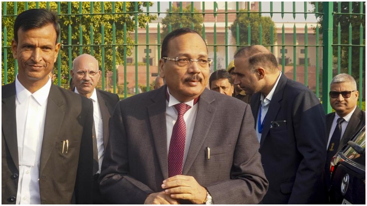  CJI Surya Kant appeals to lawyers and parties to use hybrid mode due to air pollution in Delhi