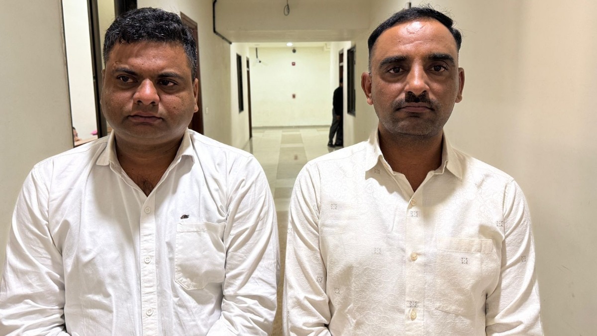 Gujarat ACB arrested CID Crime inspector and a constable for accepting a bribe of Rs 30 lakh