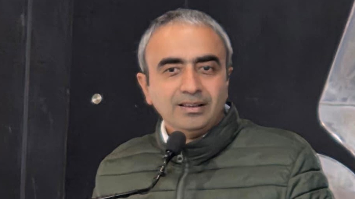 AAP नेता अनुराग ढांडा ने बीजेपी को प्रदूषण पर घेरा (Photo: ITG)