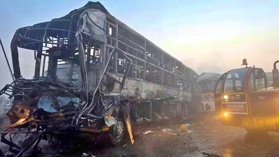 passenger bus Fire in Mathura accident (Photo - PTI)
