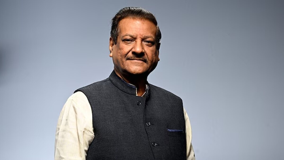 पृथ्वीराज चव्हाण के बयान पर बीजेपी नेताओं ने पलटवार किया है.