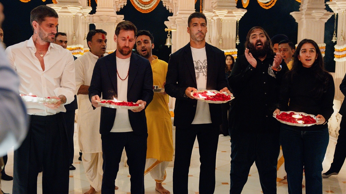 lionel messi visit vantara