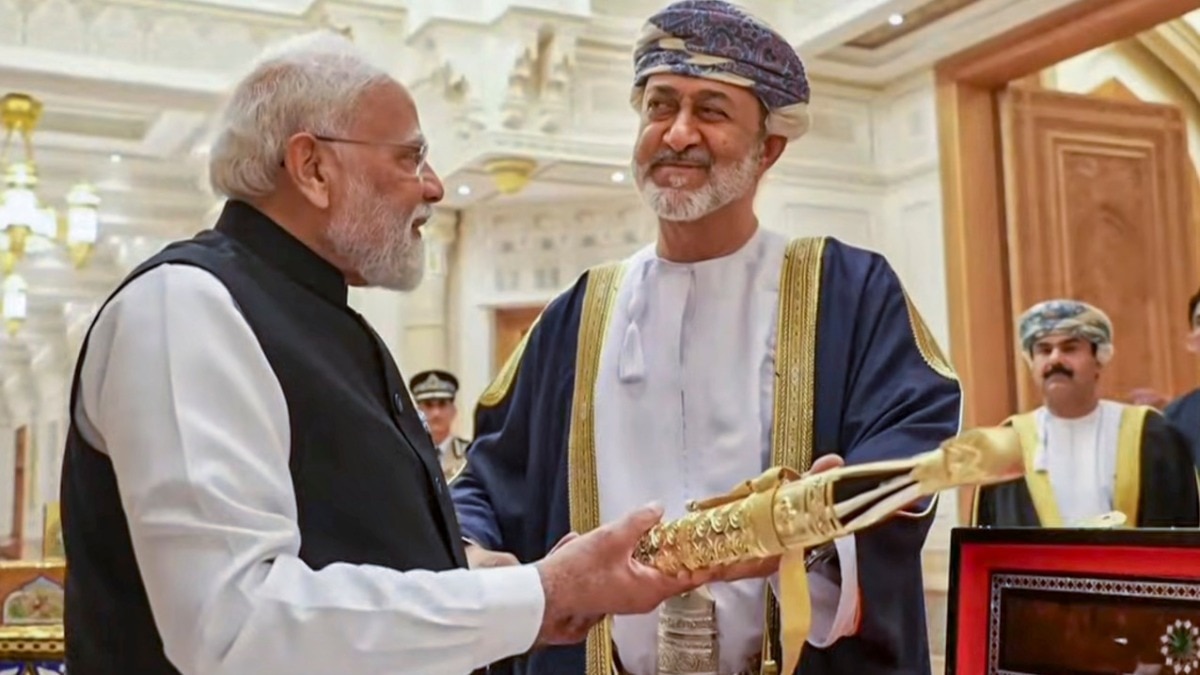 पीएम मोदी ने ओमान में बिजनेस लीडर्स को दिया निवेश का न्योता (Photo: PTI)