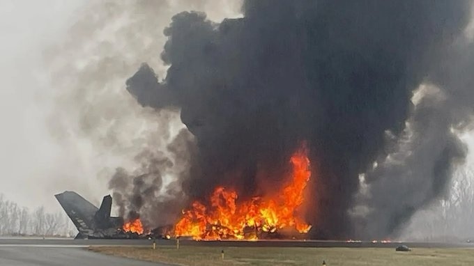 Business plane crashes in North Carolina.