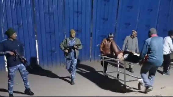 छपरा में पुलिस ने किया एनकाउंटर (Photo: Screengrab)