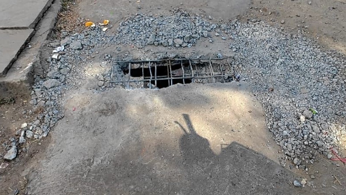 नाली की कंक्रीट काटकर जांच के आदेश.(Photo:ITG)