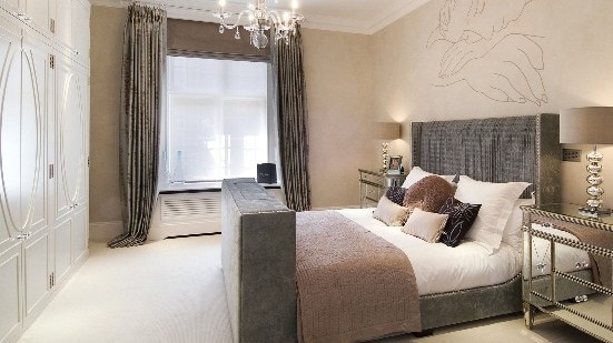 2025 में मुंबई के इस टावर में लोगों ने अरबों के घर लिए (Photo-naman-xana.com)