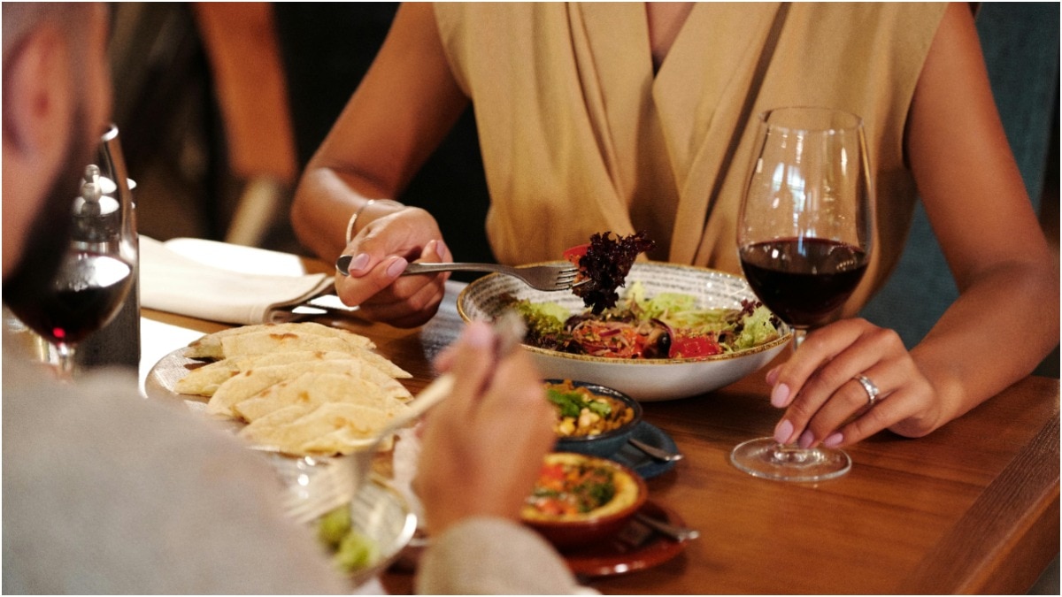 15-years-single-woman-says-dating-now-feels-scary-emotional-video-goes-viral