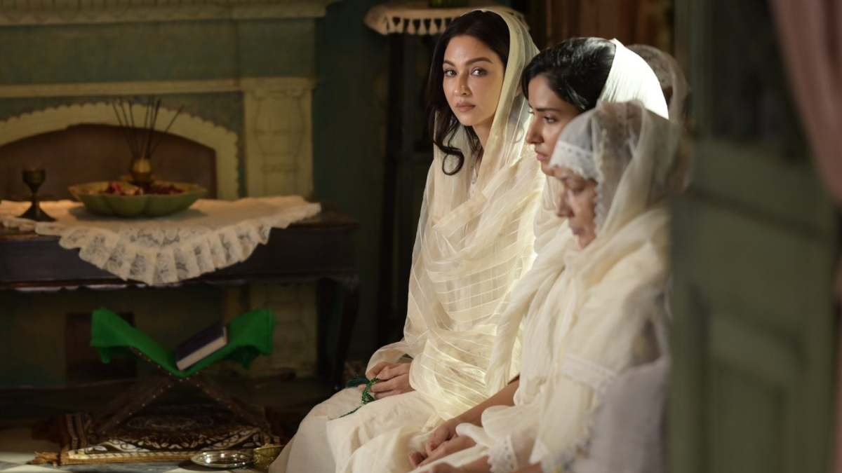  saumya tandon slapped Akshay Khanna