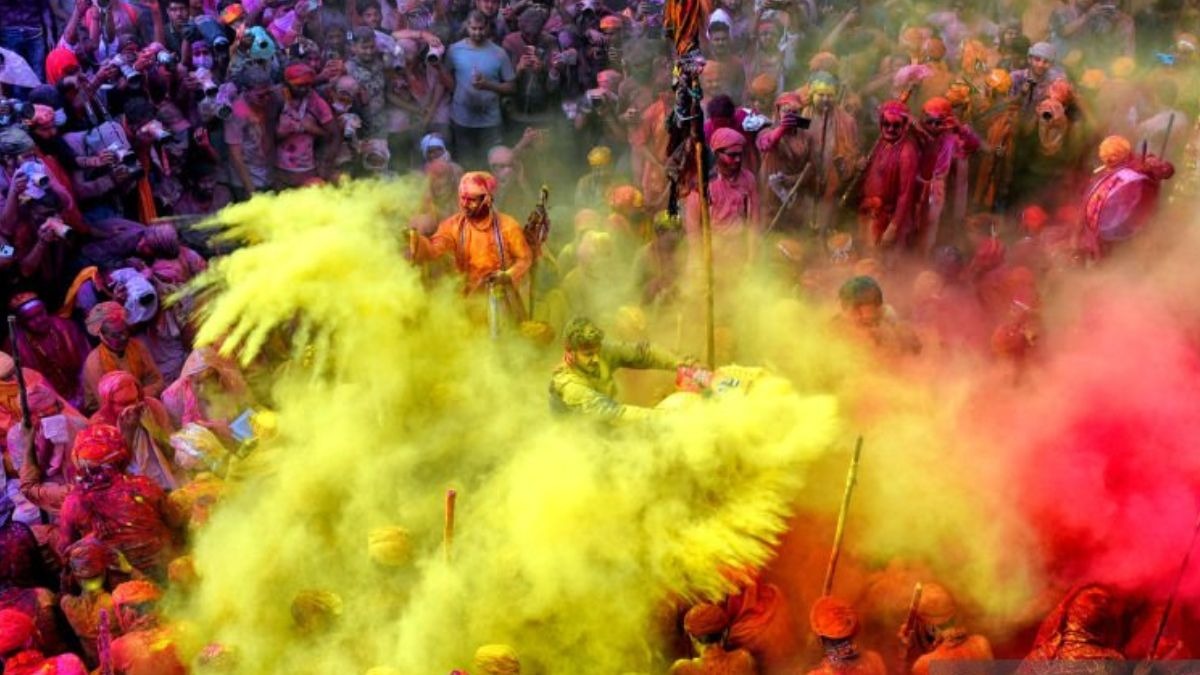 2026 का फेस्टिव कैलेंडर जानें.