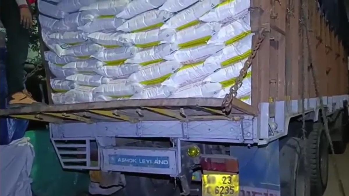 ट्रक में बना रखा था सीक्रेट चैंबर. (Photo: Screengrab)