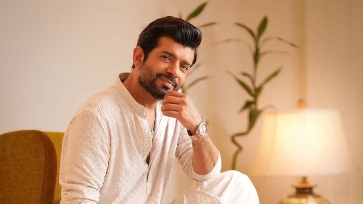 Vineet Kumar Singh struggling day