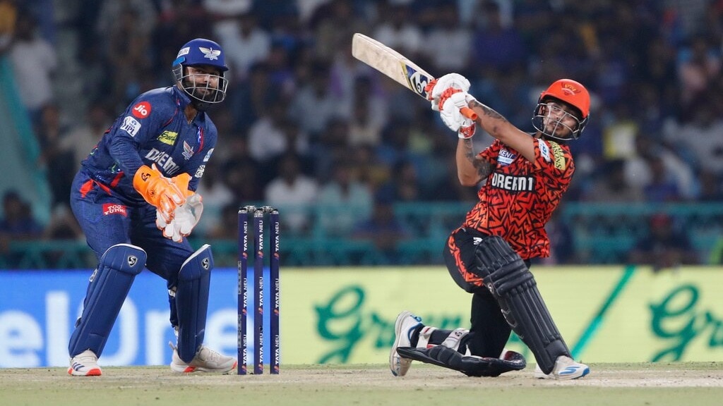 ऋषभ पंत और ईशान किशन (AP Photo)