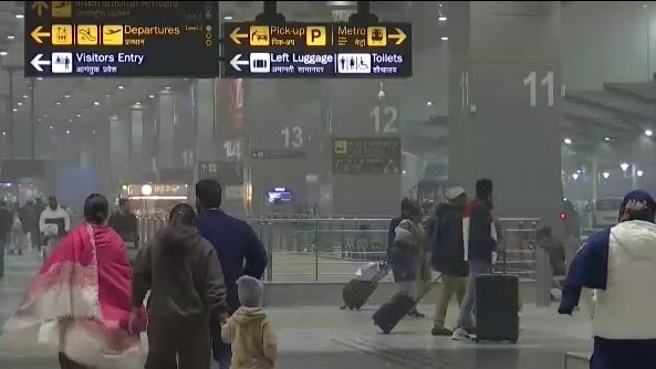 Flight operations, delhi airport 