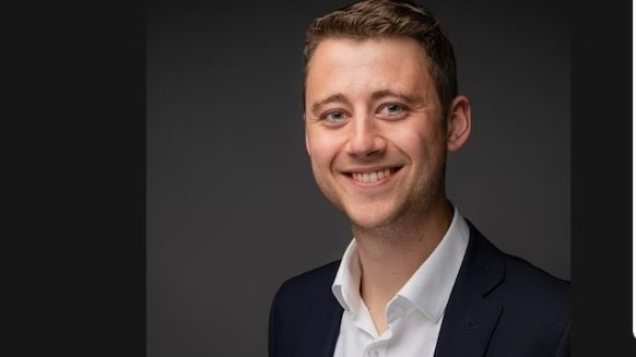 बेन न्यूटन ने कॉलेज की पढ़ाई छोड़कर बिना डिग्री मुकाम हासिल किया. (Photo: linkedin@ben-newton)