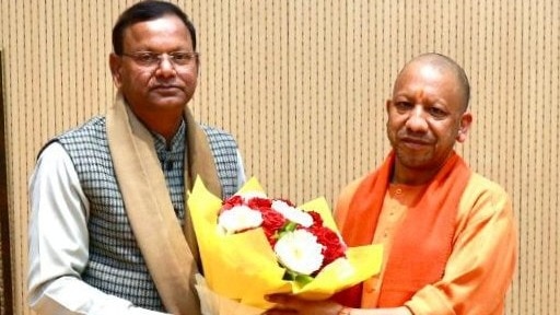 up bjp president pankaj chaudhary meets cm yogi adityanath 