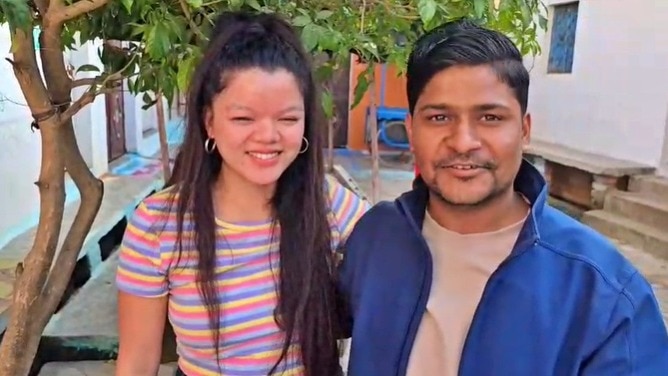 love story of Awaz Namdev from Mahoba and Romarica from Philippines (Photo: ITG)