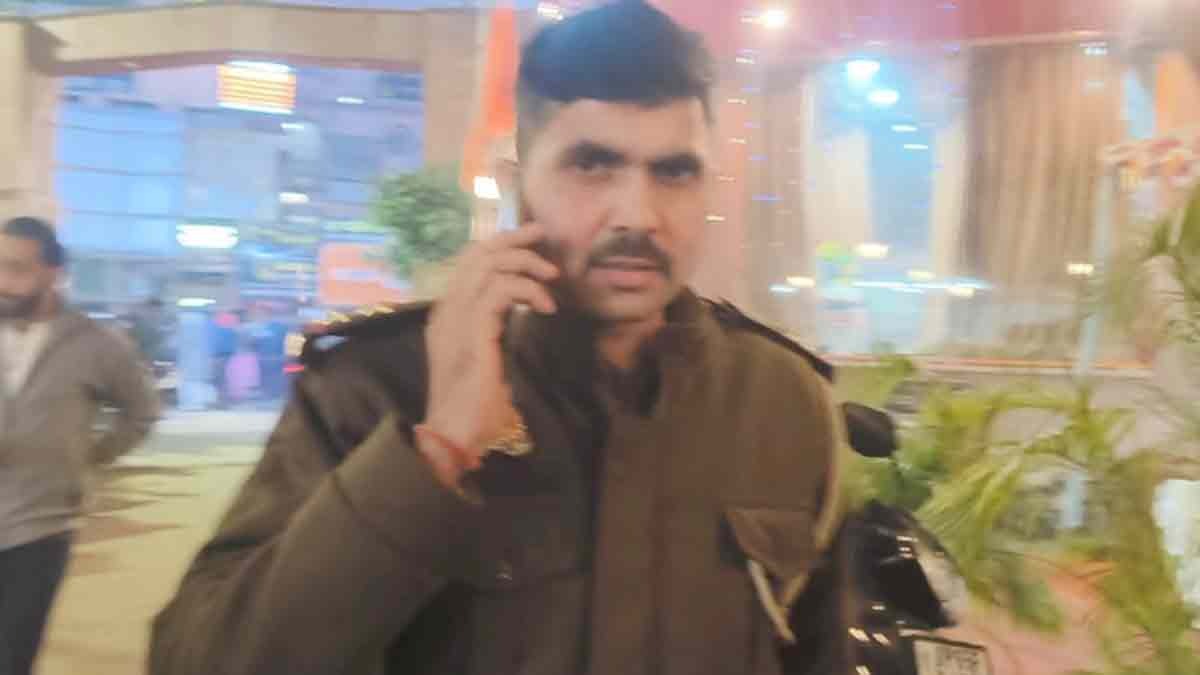 AJAY RAI ON DAROGA PITAI