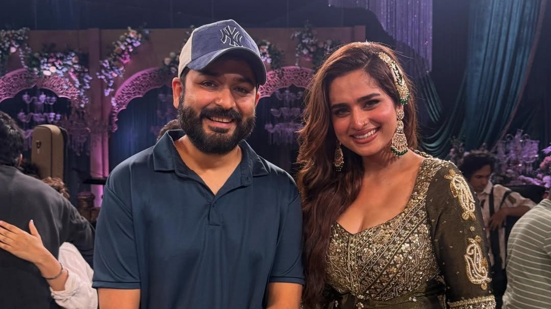 Ayesha Khan with Dhurandhar director Aditya Dhar