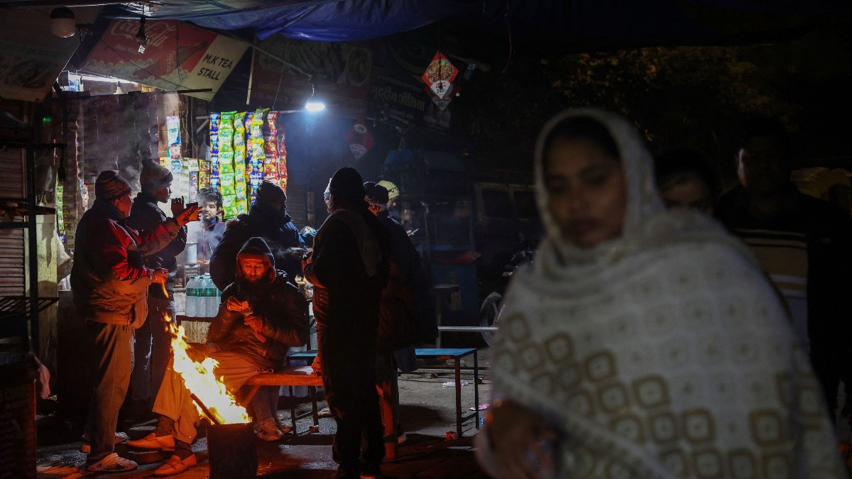 दिल्ली में कड़ाके की ठंड