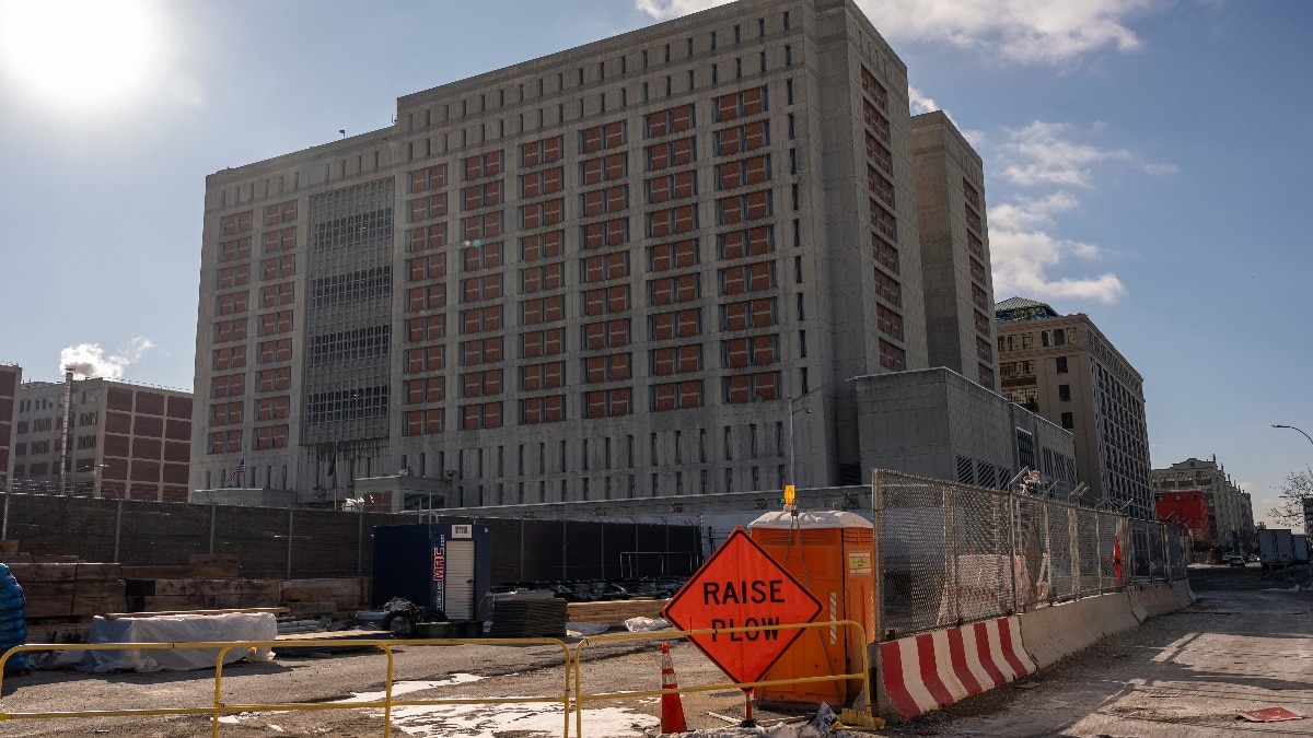 मादुरो को जिस जेल में रखा गया है उसे 'धरती का नर्क' कहा जाता है (Photo - AP)