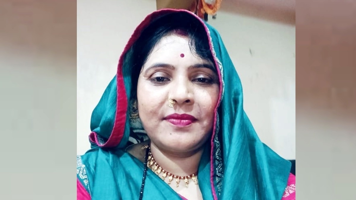 Anita Chaudhary auto driver from Jhansi (Photo - ITG)