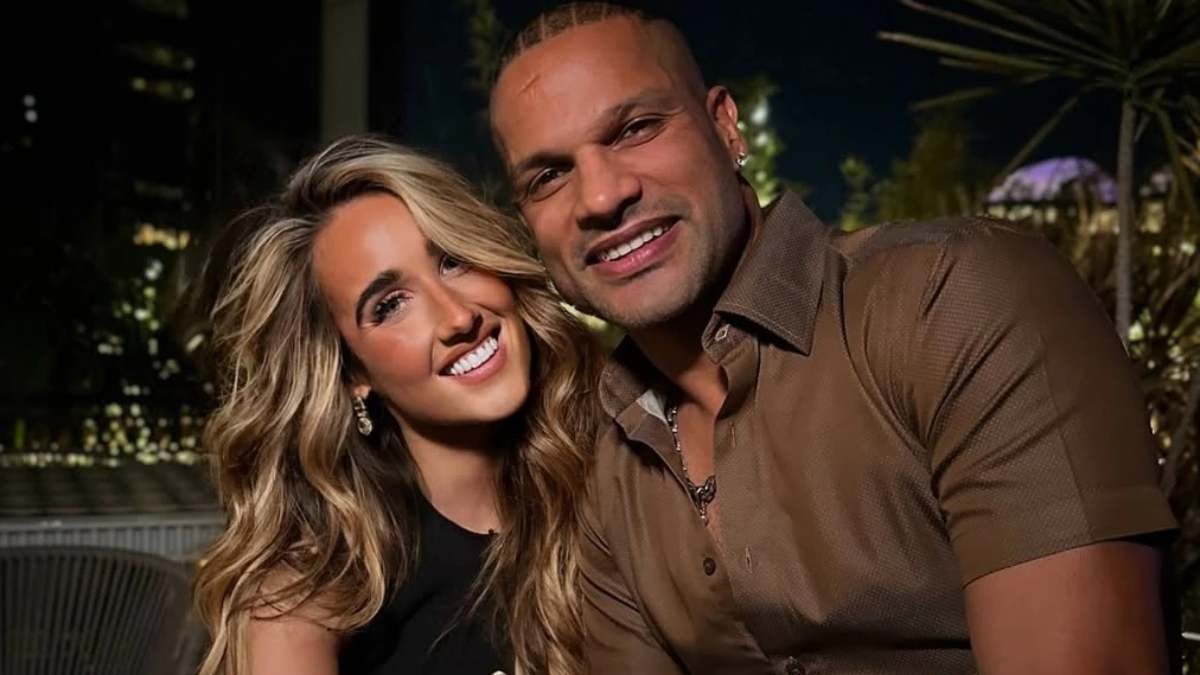  shikhar dhawan sophie shine