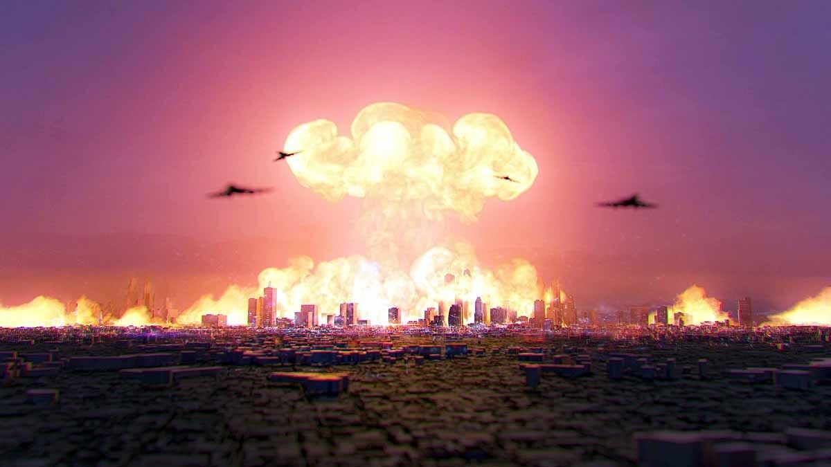 तीसरे विश्वयुद्ध या महाविनाश की कगार पर दुनिया?