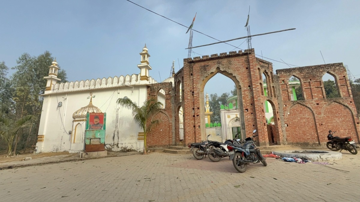 संभल में सख्त कार्रवाई.(Photo: Abhinav Mathur/ITG)