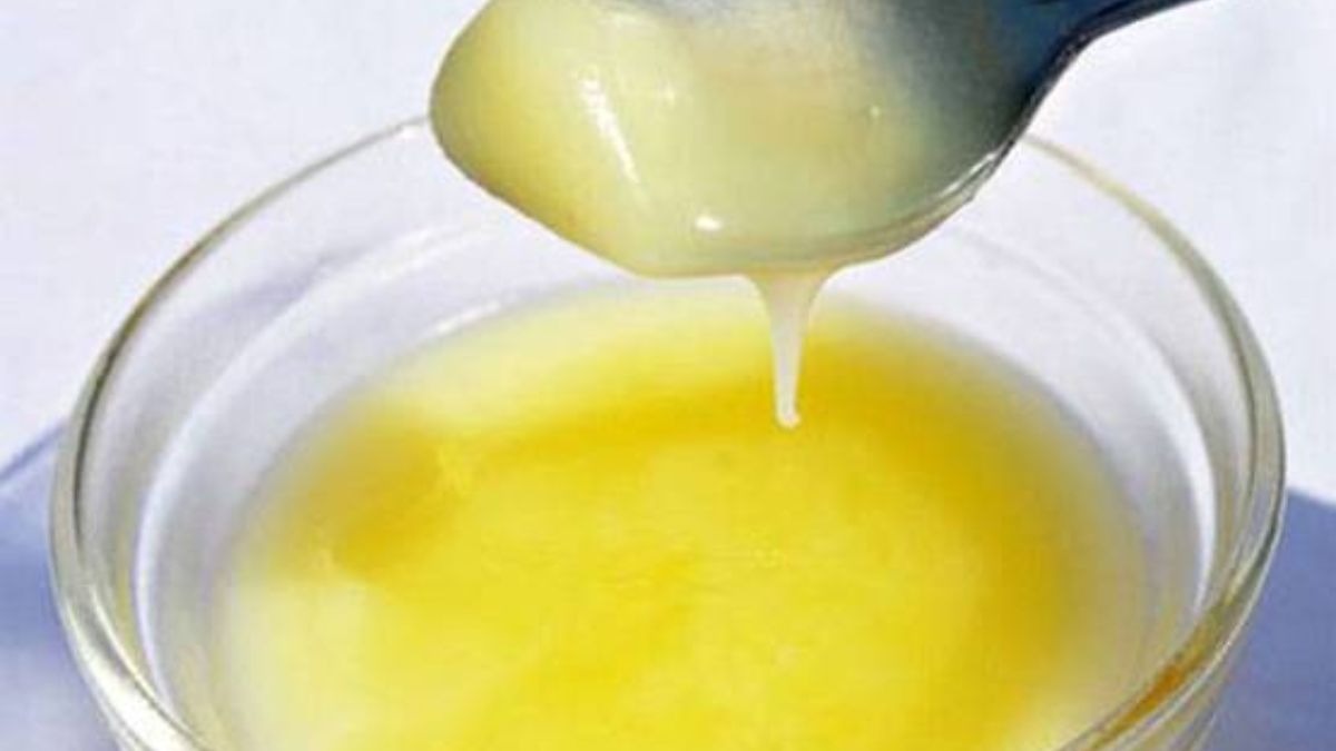 जांच के लिए वनस्पति घी के भरे गए सैंपल. (Photo: Representational)
