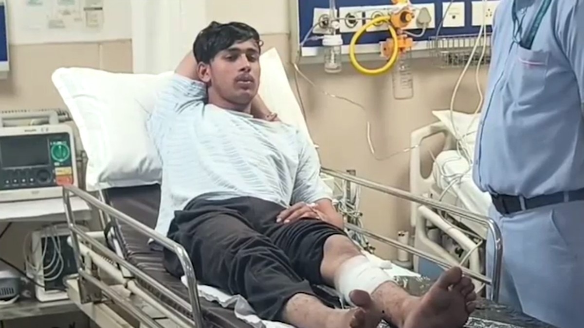 gwalior firing social media dispute young gang war lcln 