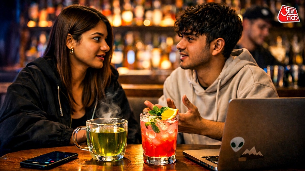 जेन जी ने अपनी ड्रिंक हैबिट बदली है, क्यूंकि उसके लिए पार्टी के साथ अपनी हेल्थ भी ज़रूरी है. (फोटो: एआई)