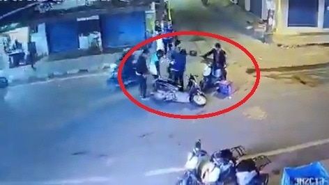 हंगामे के बाद आरोपी फारार.(Photo: Screengrab)