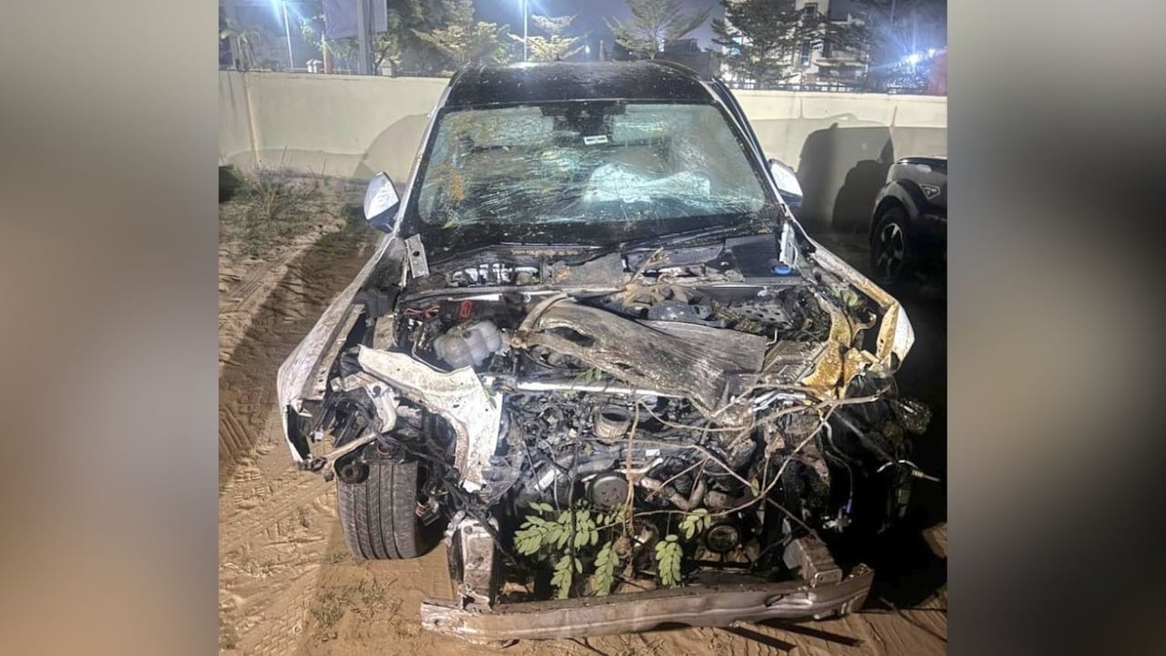 जयपुर में ऑडी का कहर, तेज रफ्तार कार ने 16 लोगों को कुचला, एक शख्स की मौत - Rajasthan Jaipur Audi Rams People many injured ntc rttm - AajTak