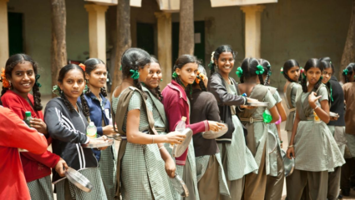 ओडिशा सरकार ने बच्चों की स्कूल में   उपस्थिति दर्ज करने के लिए एक अहम फैसला लिया है.(Photo: Pexels )