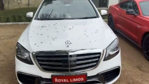 कार शोरूम में फायरिंग (Photo: Screengrab)