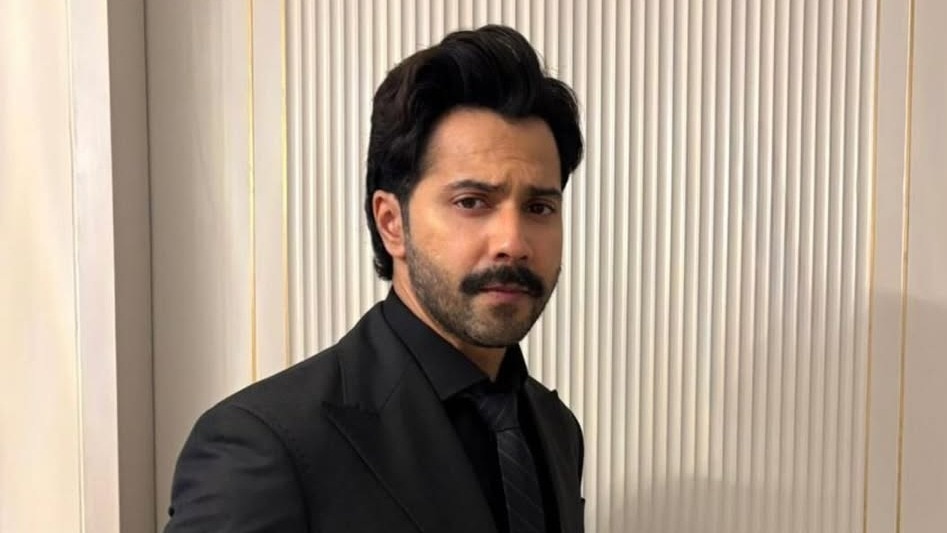 Varun Dhawan becomes pray of fake pr Border 2 song