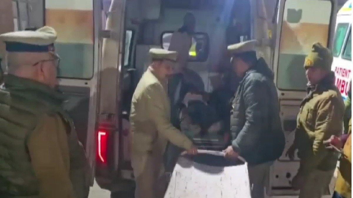 बॉयफ्रेंड के साथ अंतरंग हालत में थी बेटी, पिता की पड़ी नजर तो हुआ खूनी खेल (Photo: ITG)