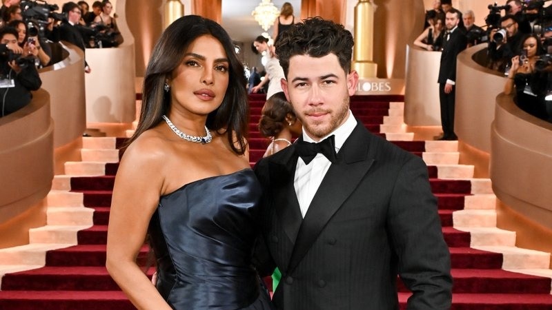 Priyanka Chopra Fixed Nick Jonas tie