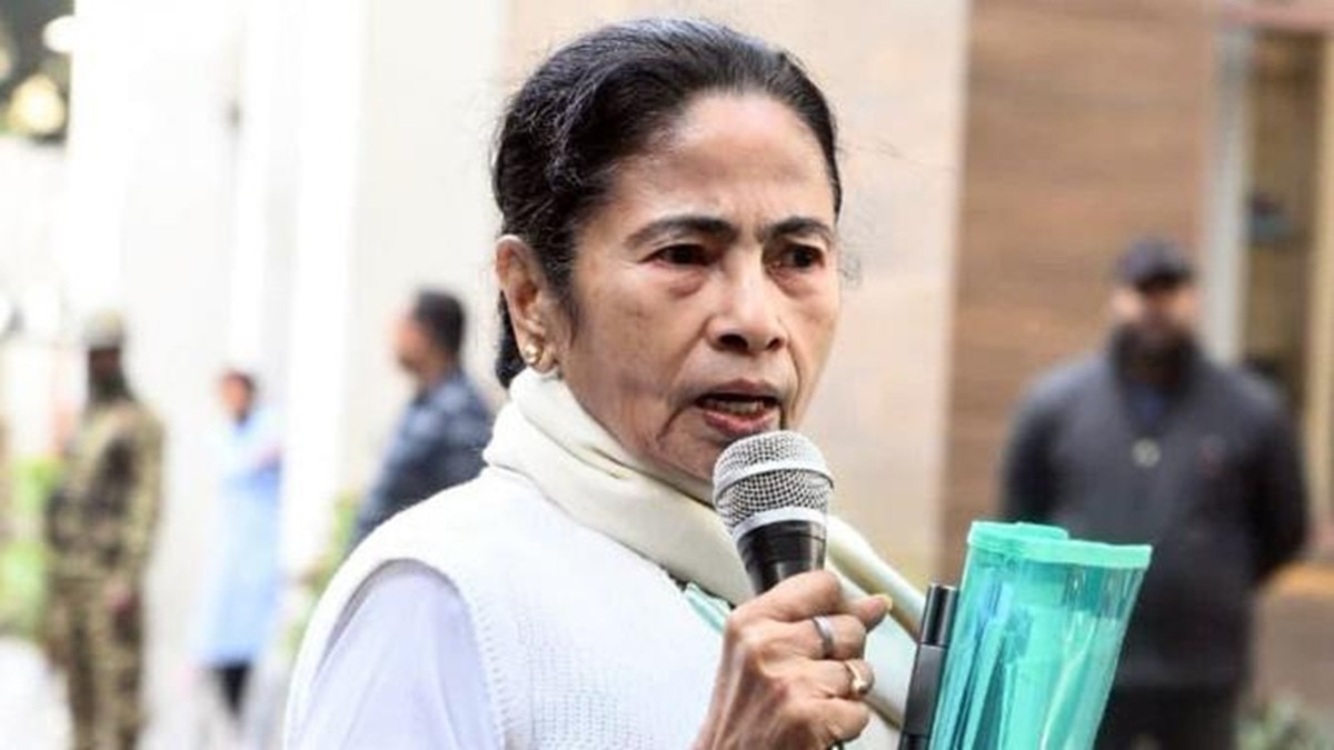  ED accused Mamata Banerjee in the Supreme Court of obstructing the legal search operation, tampering with evidence and destroying it