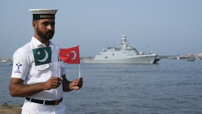 Turkiye Pakistan Saudi Arabia