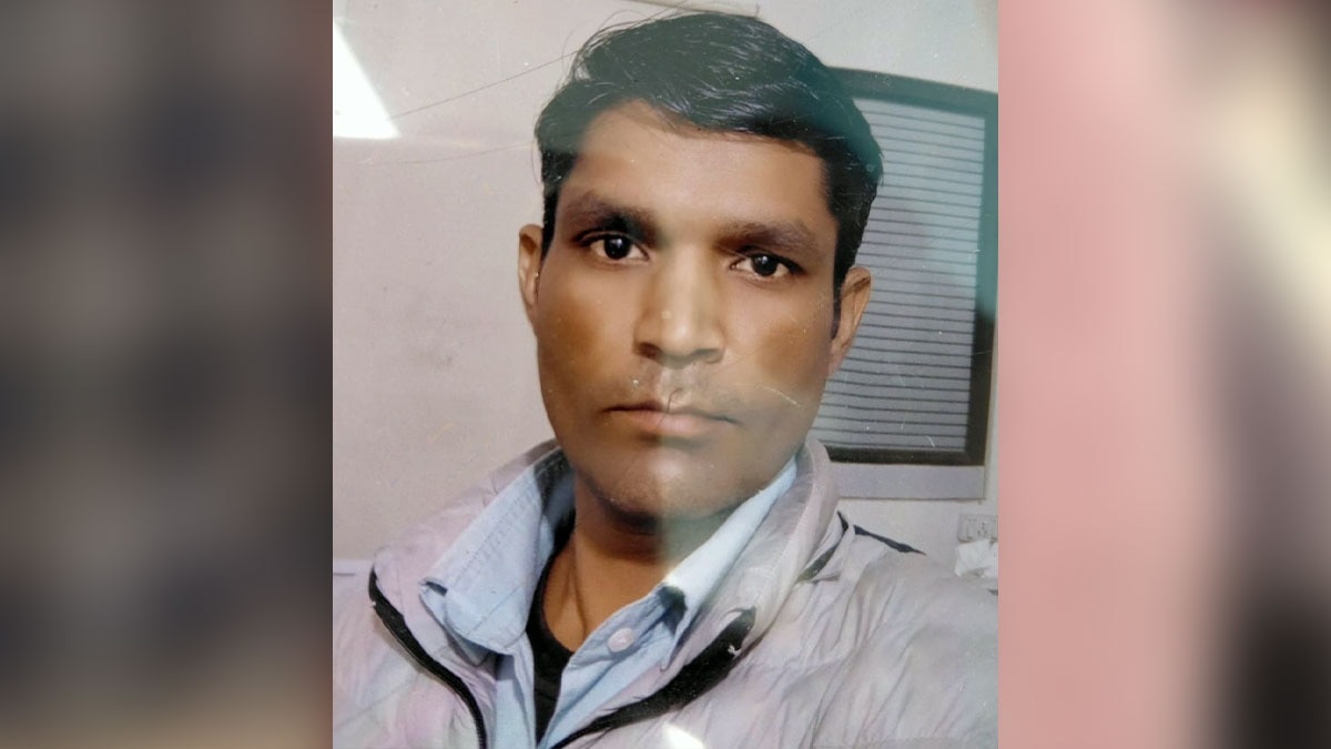 मृतक युवक, जिसकी किराए के घर में मिली लाश. (File Photo: Arun Tyagi/ITG)