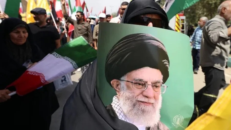 iran regime change protests against khamenei gov