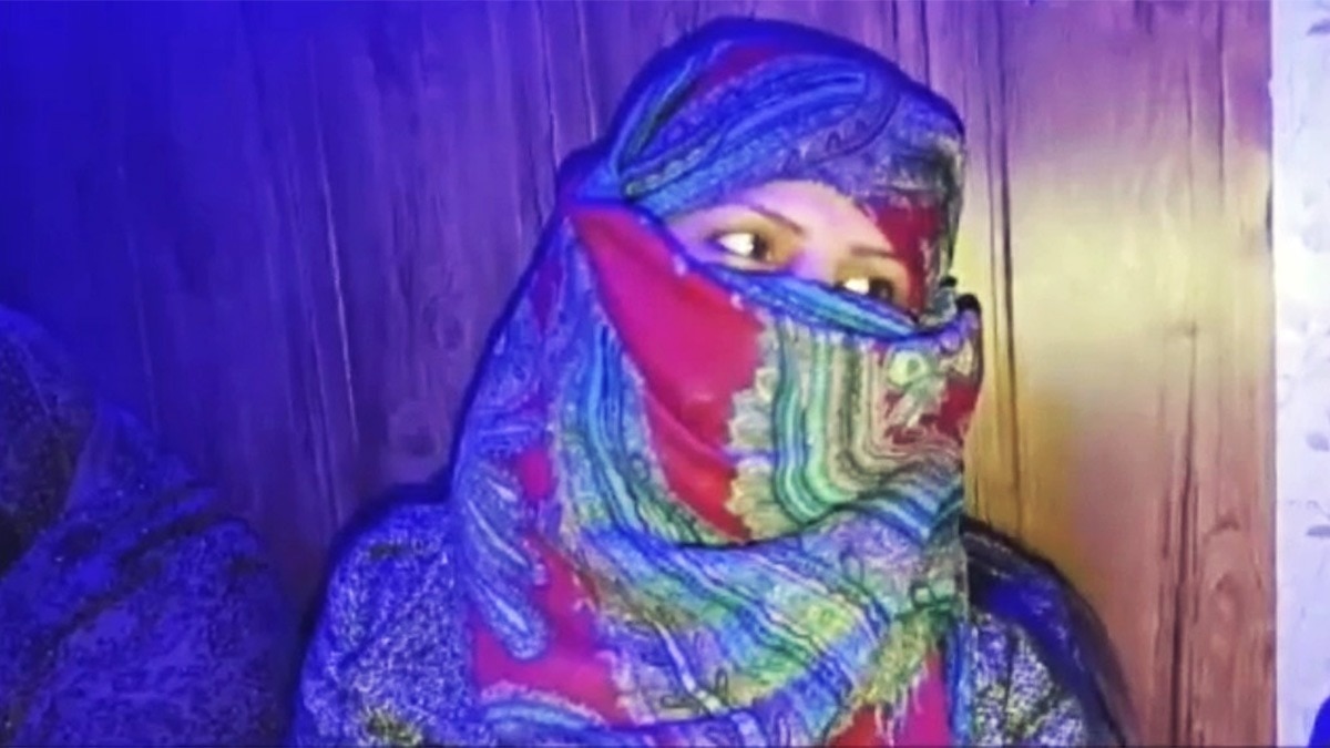 मेरठ पुलिस ने ऐसी कई लड़कियाें को गिरफ्तार किया है (Photo: ITG)