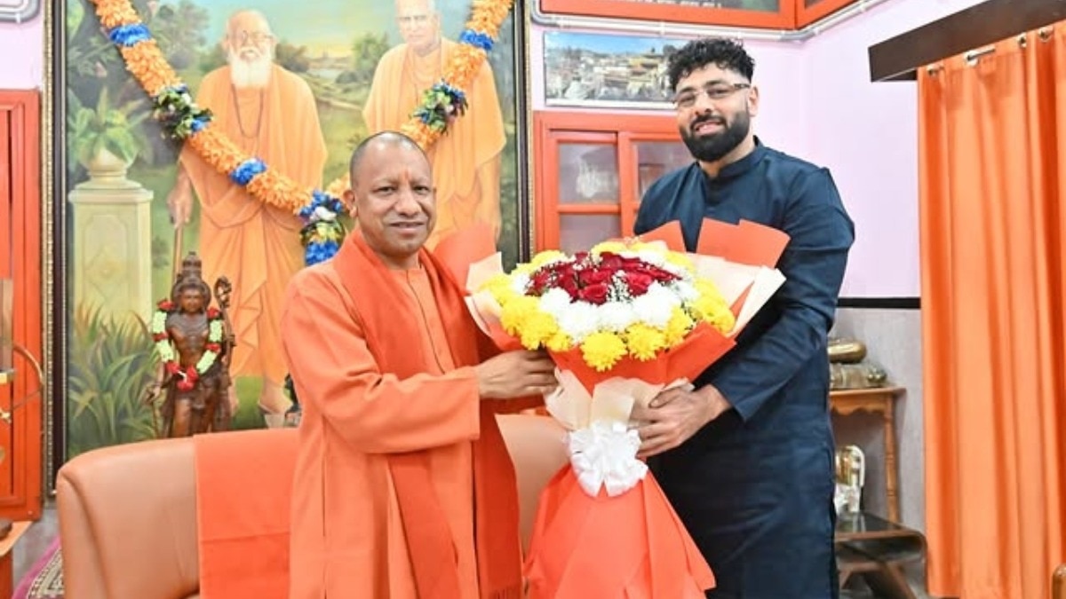 Badshah met cm yogi adityanath