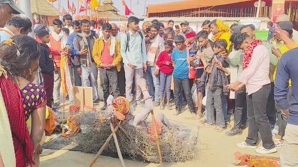  A sadhu performs a unique penance on a bed of thorns
