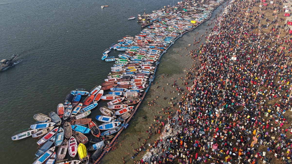 बिना ट्रेन-फ्लाइट ऐसे पहुंचें प्रयागराज (Photo: PTI)