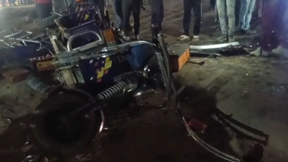 स्कॉर्पियो चालक ने कई वाहनों को रौंदा. (Photo: ITG)